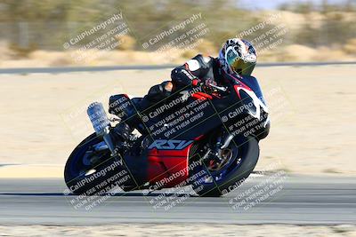 media/Jan-09-2022-SoCal Trackdays (Sun) [[2b1fec8404]]/Turn 6 (1035am)/